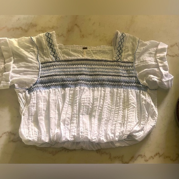 Free People Tops - Free People White Stretch Waist Cuffs Striped Cropped Short Sleeve Size XS